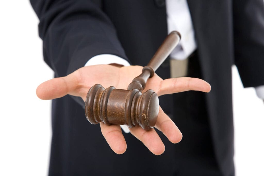 criminal defense lawyer from Lipp Law LLC in Las Vegas, Nevada offers legal advice to someone recently arrested and facing questioning